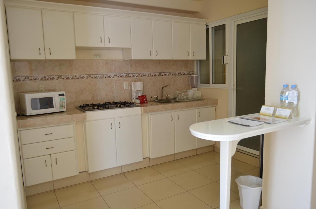 Hotel Y Suites Maria Fernanda Zitacuaro Luaran gambar